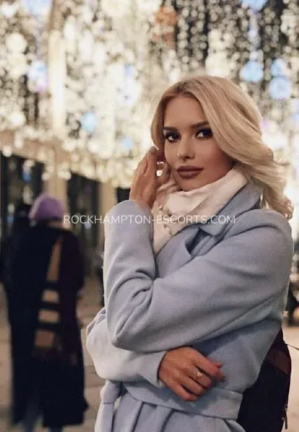 Rockhampton escorts Ellie — 4