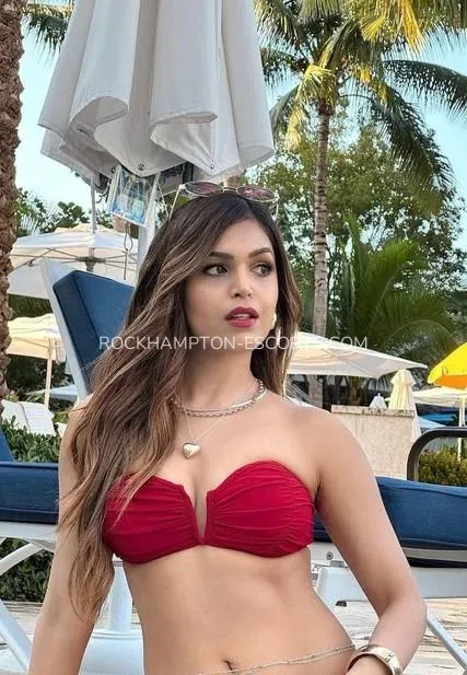Rockhampton escorts Malin — 3