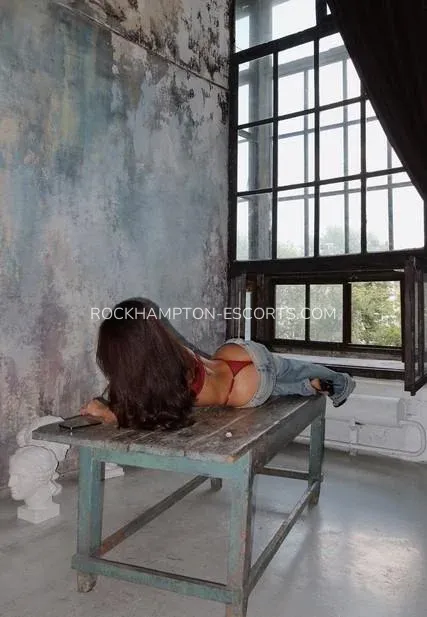 Rockhampton escorts Brianna — 8