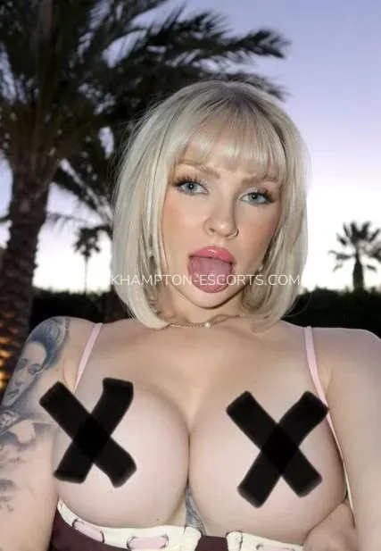 Rockhampton escorts Danielle — 1