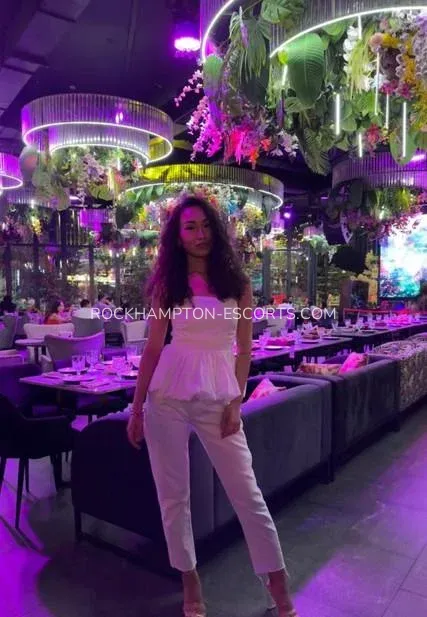 Rockhampton escorts Rebecca — 5