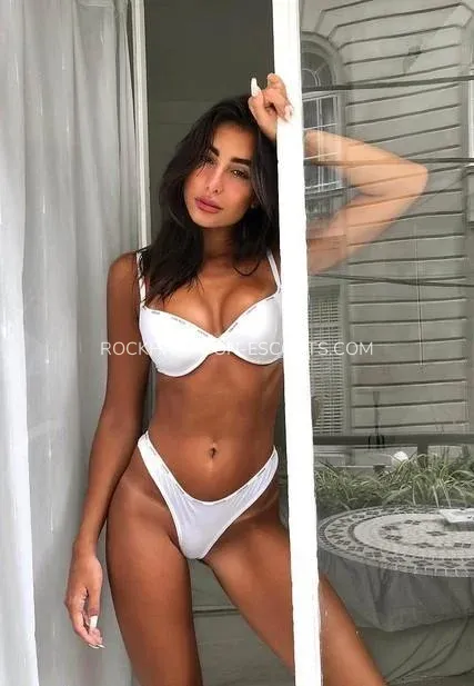 Rockhampton escorts Daisy — 6