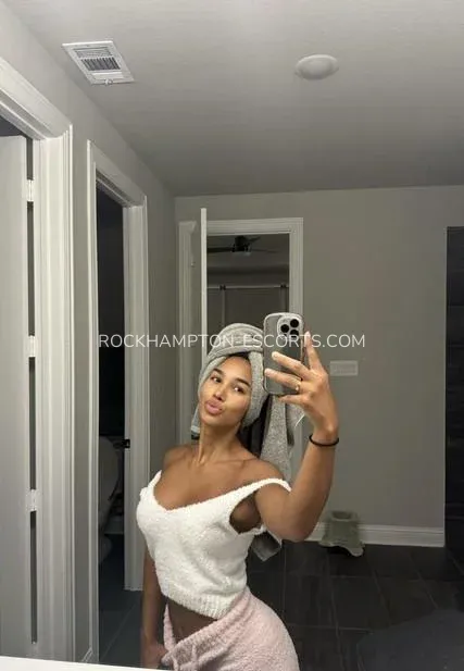Rockhampton escorts Sofia — 7