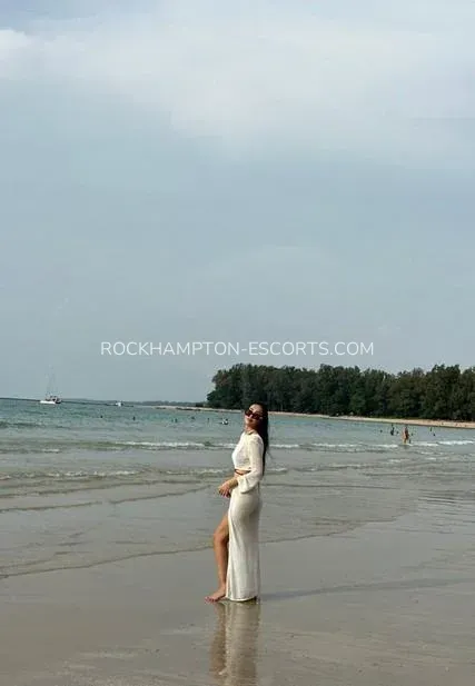 Rockhampton escorts Rebecca — 6