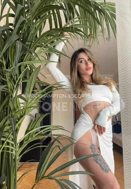 Rockhampton escorts Mackenzie — 1