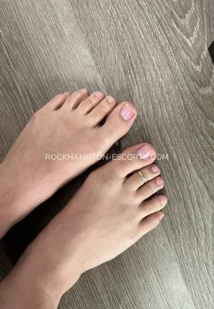 Rockhampton escorts Paris — 4