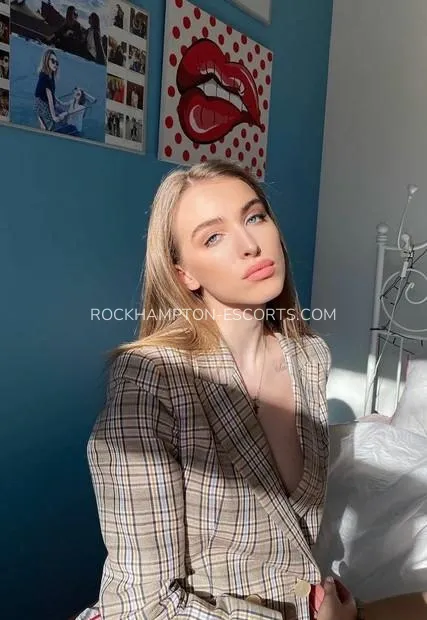 Rockhampton escorts Julia — 2