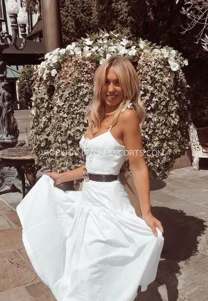 Rockhampton escorts Maj — 5