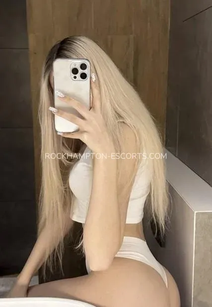 Rockhampton escorts Emilia — 3