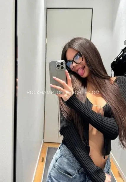 Rockhampton escorts Abril — 8