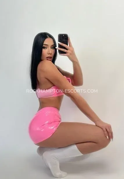 Rockhampton escorts Laura — 1