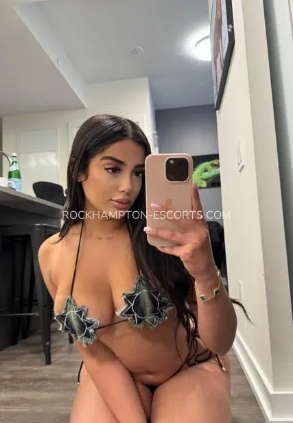 Rockhampton escorts Hanna — 1