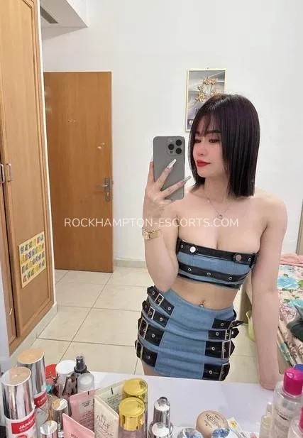 Rockhampton escorts Britt — 6