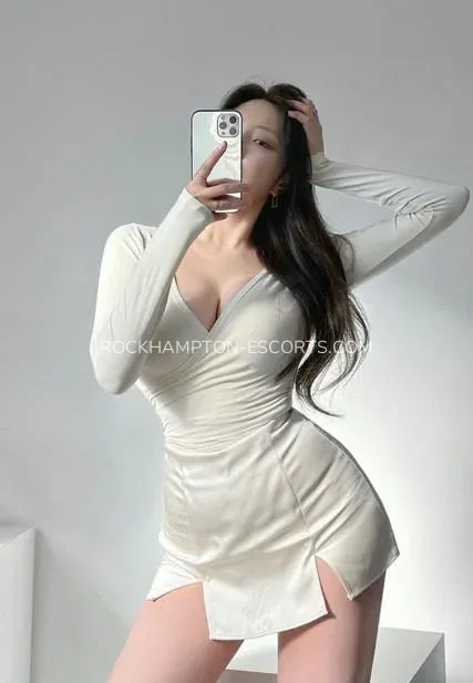 Rockhampton escorts Camryn — 1