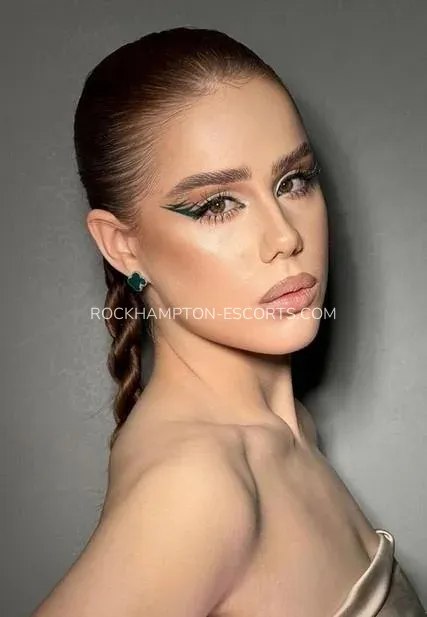 Rockhampton escorts Kira — 4